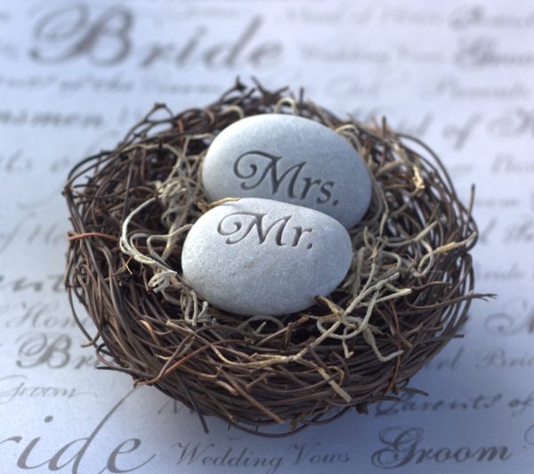 Mr. & Mrs. Bird Nest Cake Topper - Merry Pebble (TM) Collection by sjEngraving Sale