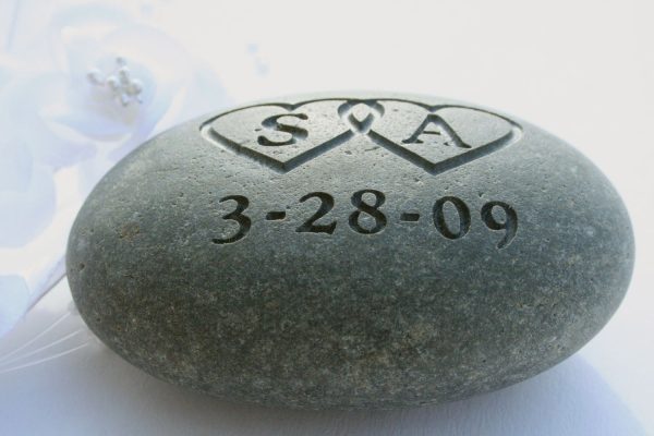 Custom Oathing Stone - Interlocking Hearts with Initials - for wedding, commitment ceremony or anniversary Online Sale