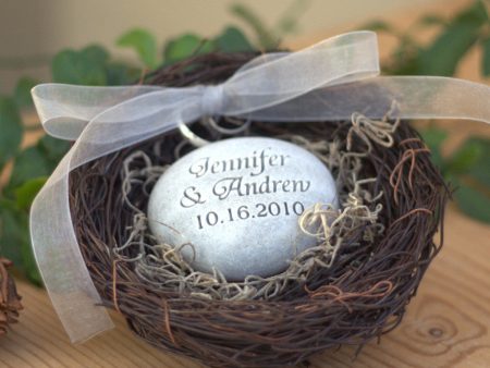 Personalized wedding ring pillow nest - oathing stone in nest ring bearer for wedding ceremony Fashion