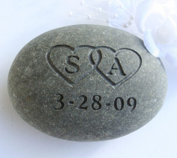 Custom Oathing Stone - Interlocking Hearts with Initials - for wedding, commitment ceremony or anniversary Online Sale