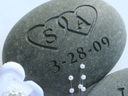 Custom Oathing Stone - Interlocking Hearts with Initials - for wedding, commitment ceremony or anniversary Online Sale