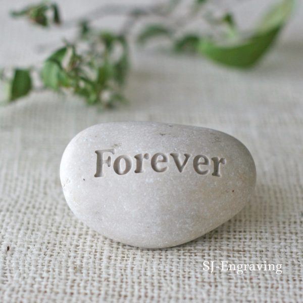 Forever - Engraved Inspirational Word on pebble - Ready Gift Fashion