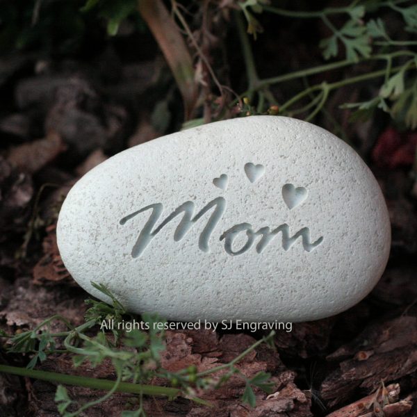 Mom Rocks - Mothers Day Gift by SJEngraving Fashion